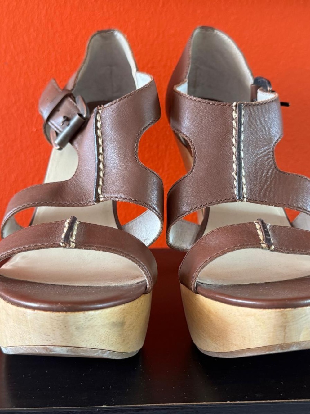 Max Studio Brown Leather Platform Sandals with Light Wood Heel - Picture 4 of 6
